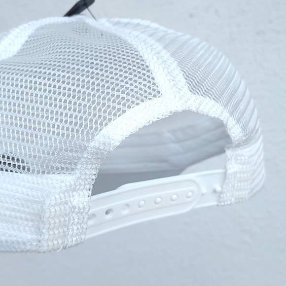 Timberland Trucker Hat - Picture 6 of 7